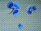 三つ葉のクローバーの刺繍