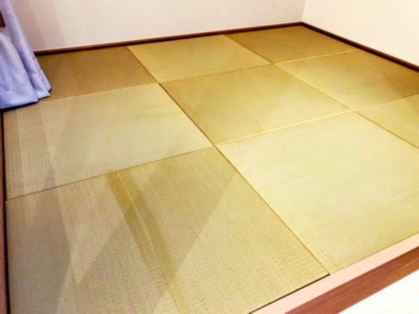 Sigaporeで完成した琉球畳を敷いた和室