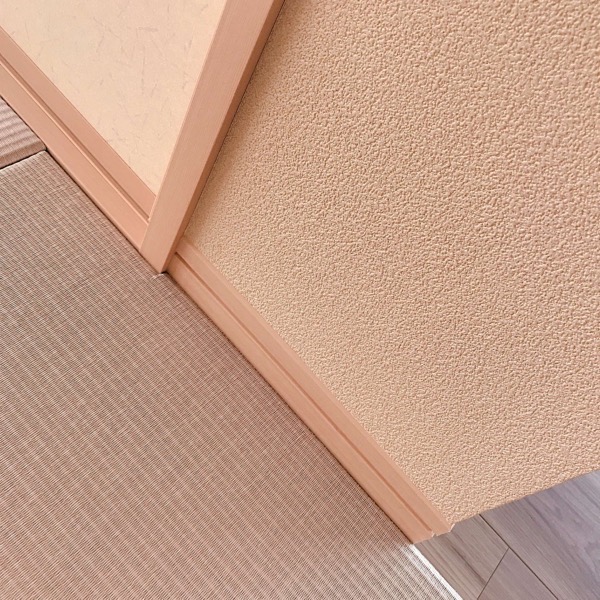 灰桜色の琉球畳の切り欠け加工 3　