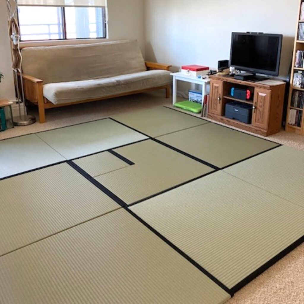 カナダ在住のお客さまのリビングに茶の湯たたみを設置
